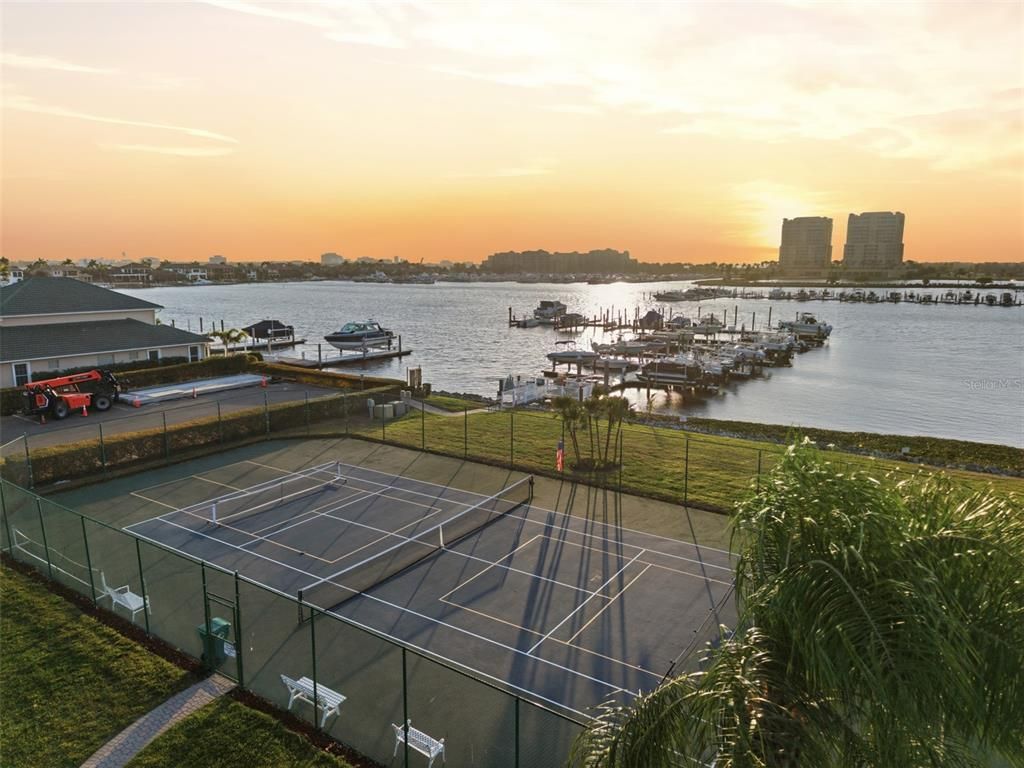 Exterior, Tennis Courts