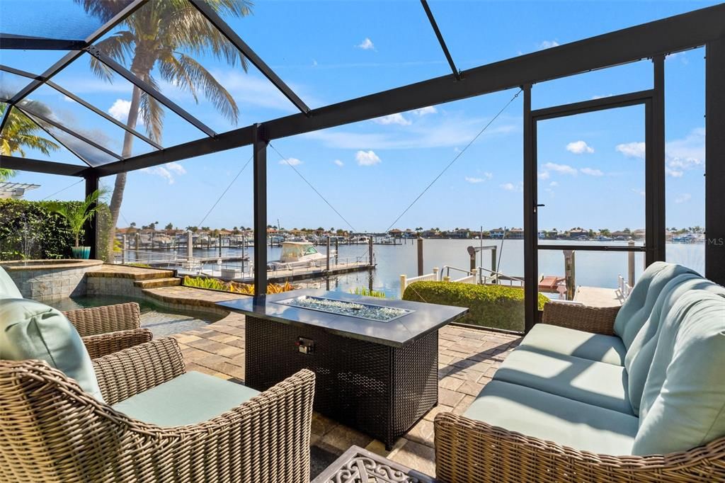 Glass Ceilings, Interior, Sun Room, Water
