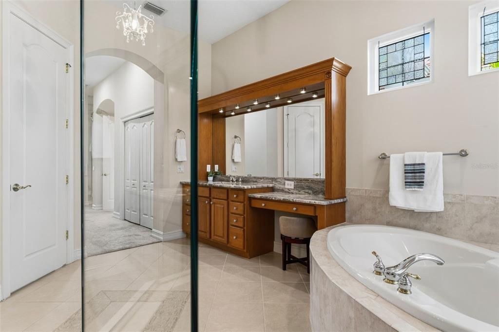 Bathroom, Dual Sink Vanities, Interior