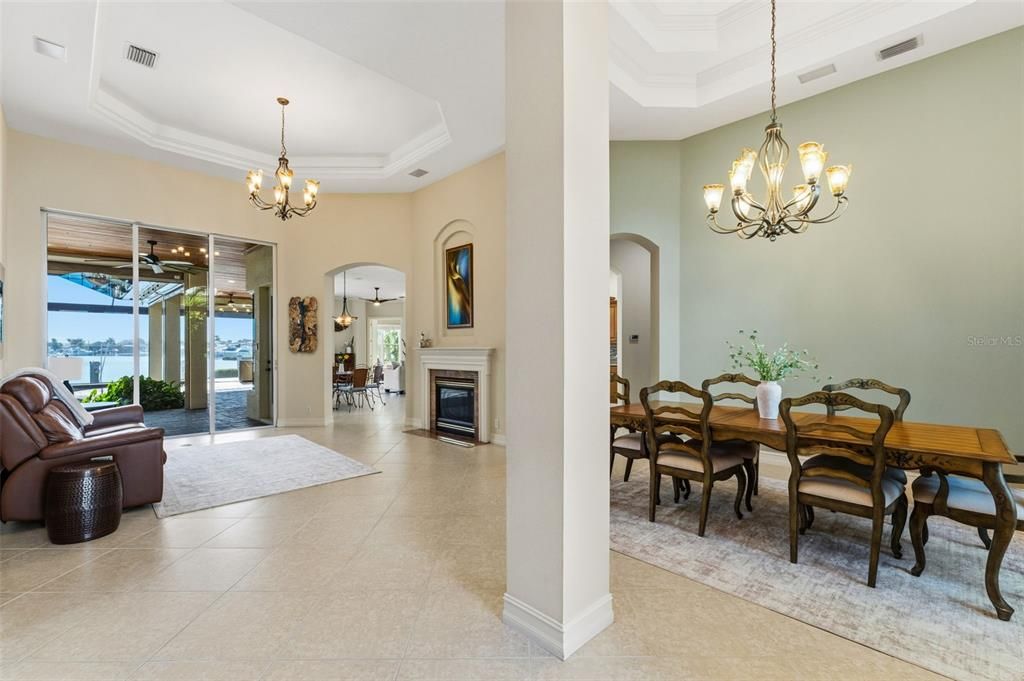 Chandelier, Dining room, Fireplace, Interior, Pendant Lights