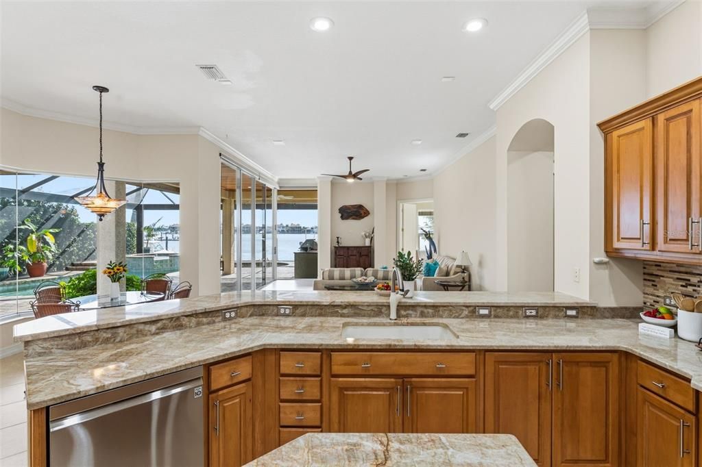 Interior, Kitchen, Pendant Lights, Recessed Lighting, Water