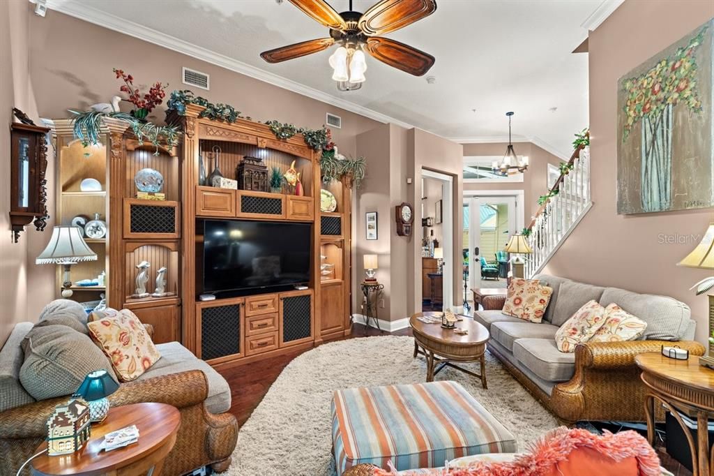 Chandelier, Interior, Living room, Wood Texture Flooring