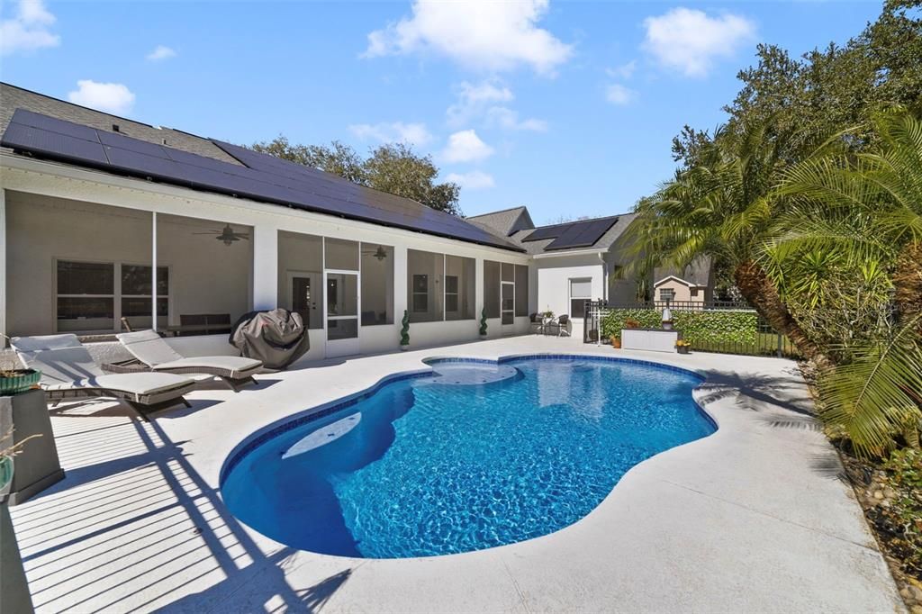 Exterior, Pool, Solar Panels