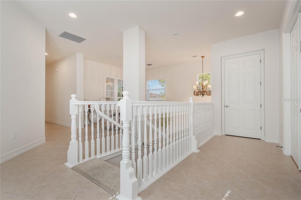 Chandelier, Interior, Recessed Lighting