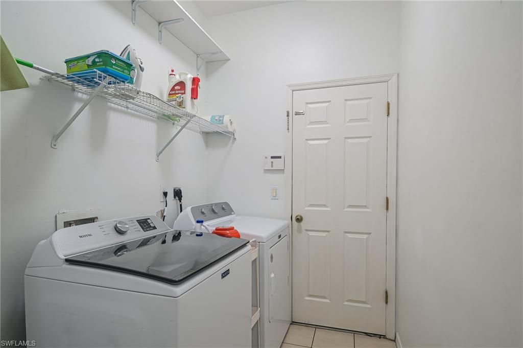 Interior, Washer