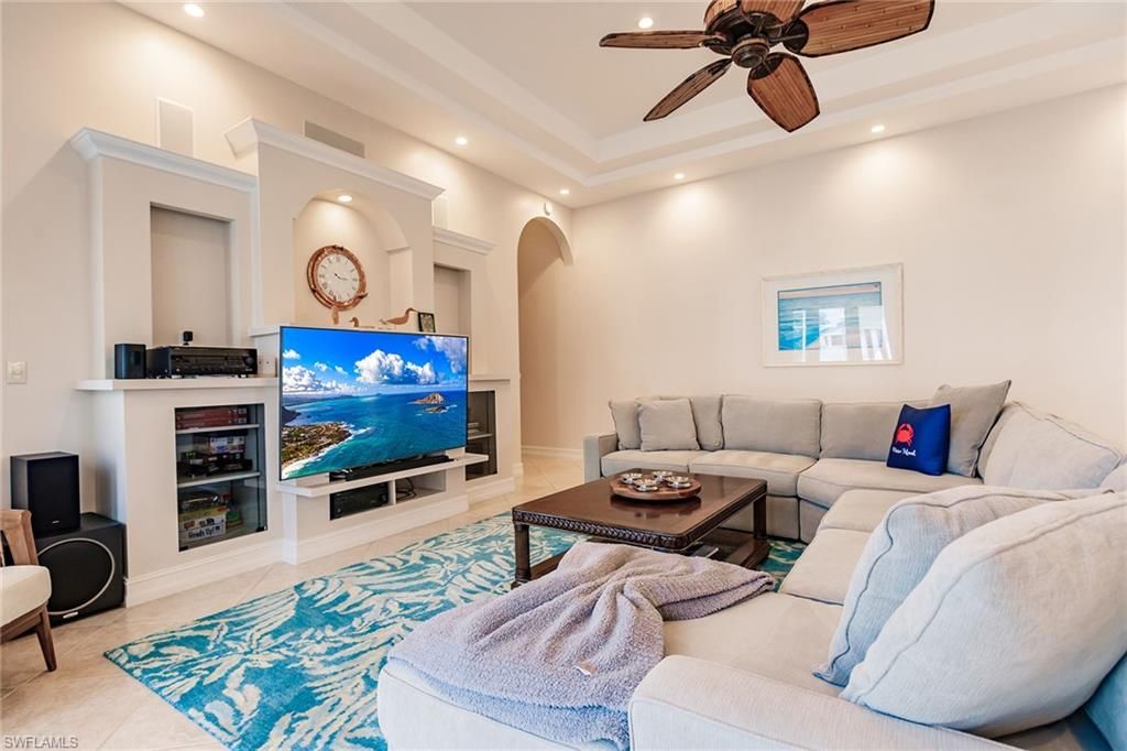 Interior, Living room, Recessed Lighting