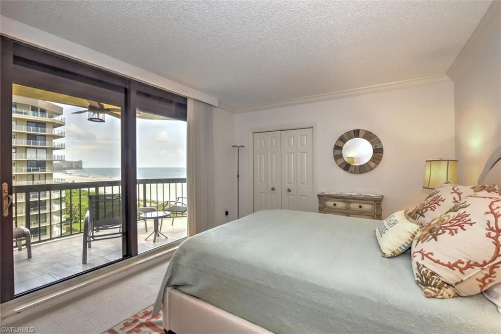 Bedroom, Interior, Water