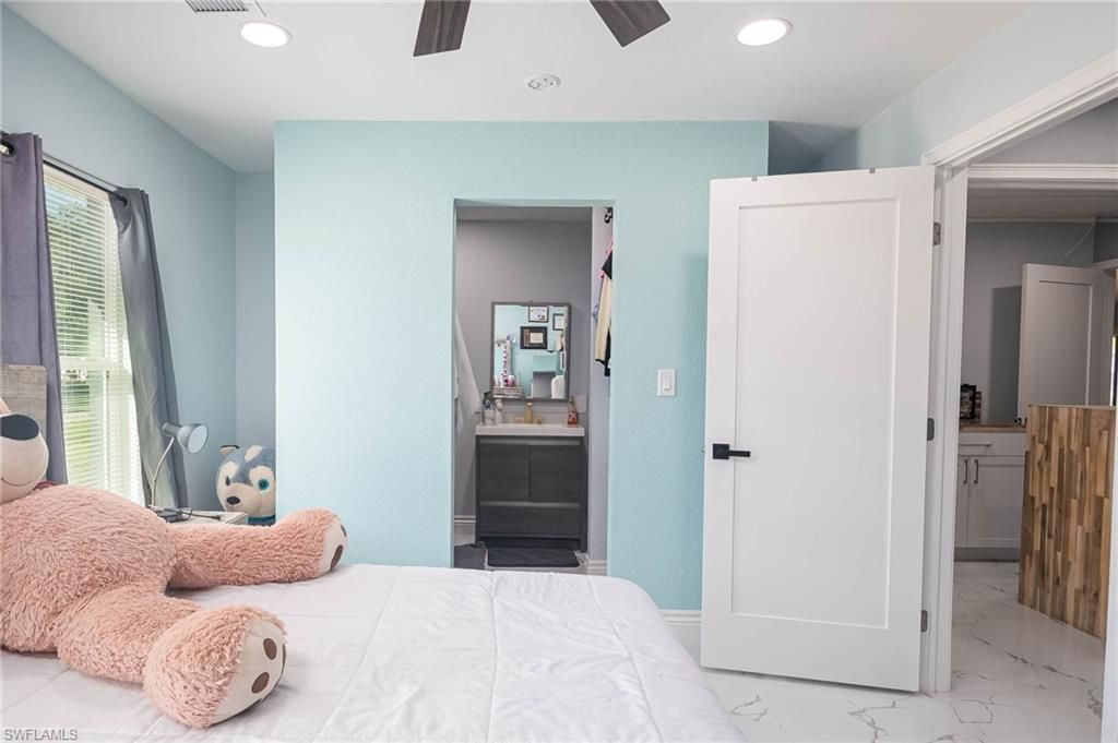 Bedroom, Interior, Marble, Recessed Lighting