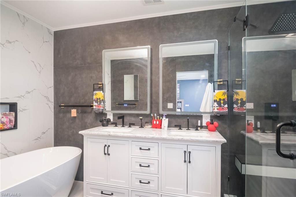 Bathroom, Dual Sink Vanities, Free Standing Baths, Glass Shower, Interior, Marble Walls