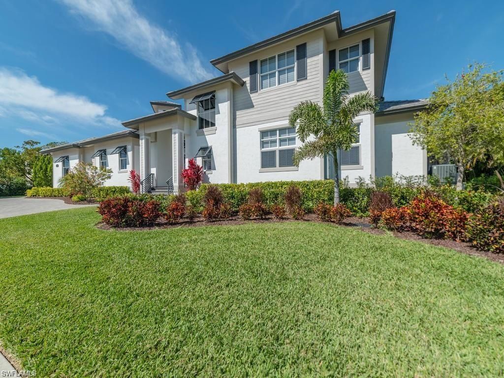 Backyard, Exterior, Facade, Mediterranean