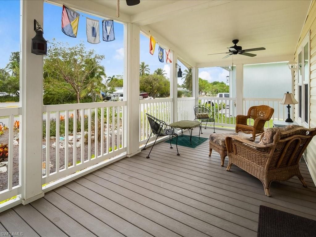 Interior, Sun Room, Wood Texture Flooring