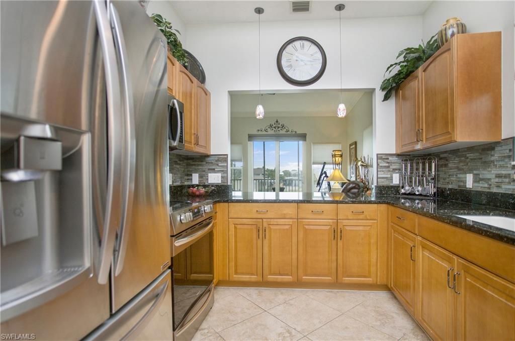 Interior, Kitchen, Pendant Lights, Stainless Steel Appliances