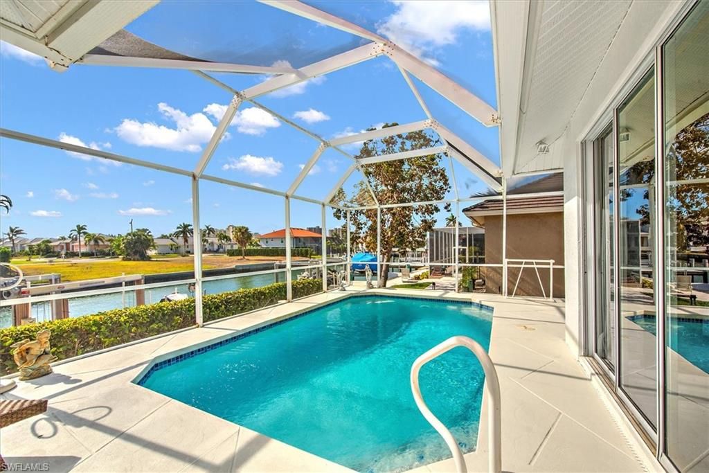 Glass Ceilings, Interior, Pool, Sun Room, Water
