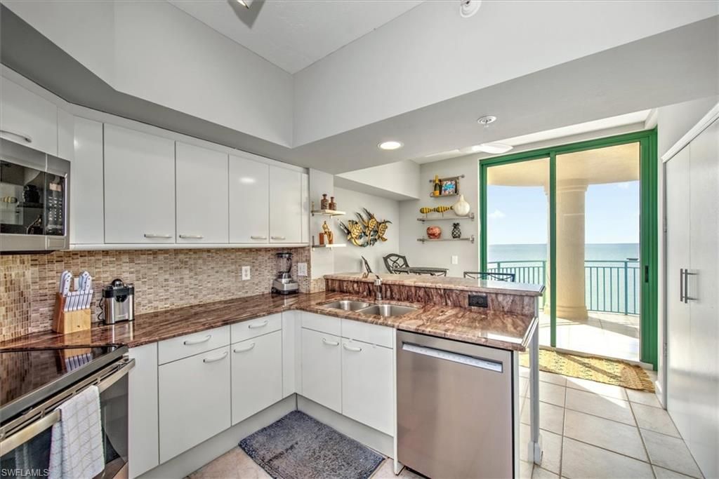 Interior, Kitchen, Recessed Lighting, Stainless Steel Appliances, Water