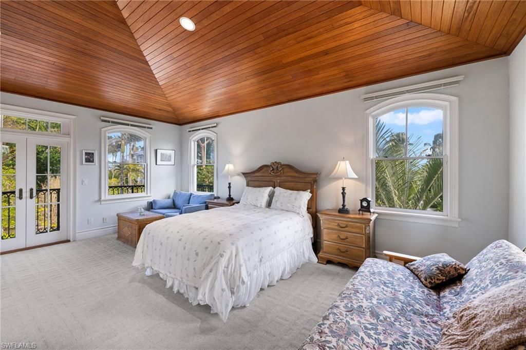 Bedroom, Interior, Wooden Ceilings