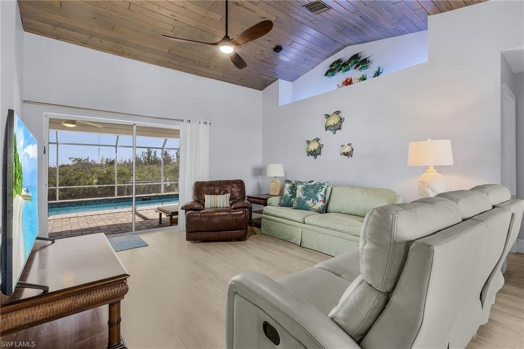 Interior, Living room, Recessed Lighting, Wooden Ceilings, Wood Texture Flooring
