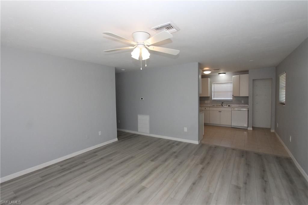 Empty room, Interior, Kitchen, Wood Texture Flooring