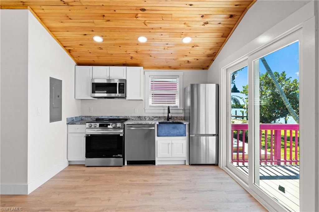 Interior, Kitchen, Recessed Lighting, Stainless Steel Appliances, Wooden Ceilings, Wood Texture Flooring