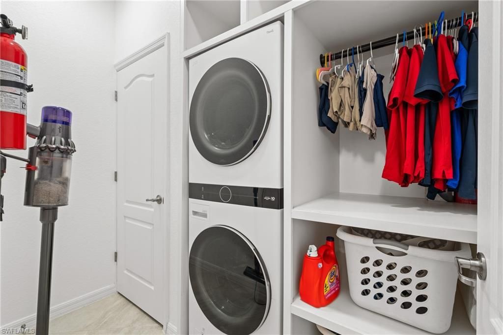 Interior, Washer