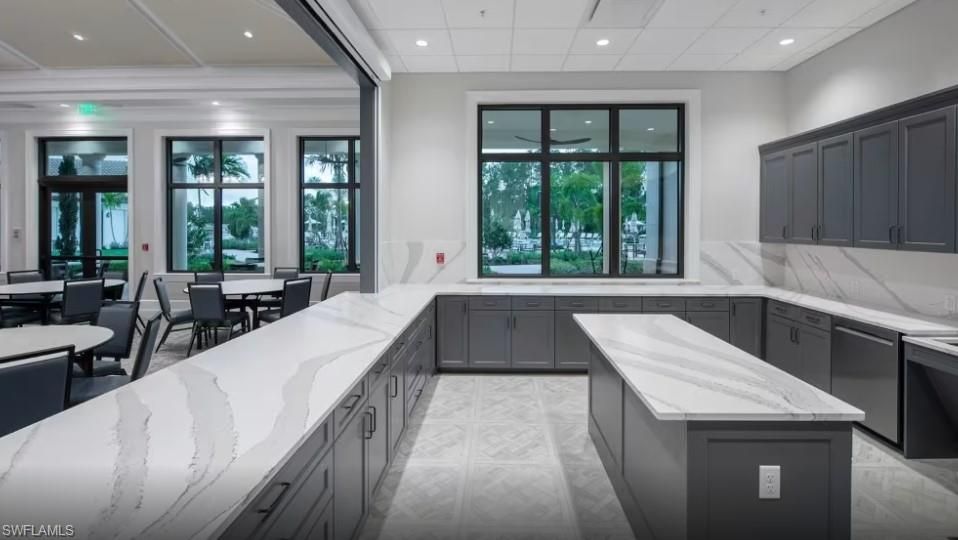 Dining room, Interior, Kitchen, Recessed Lighting