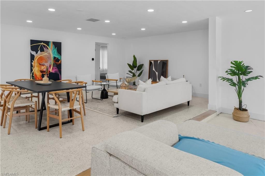 Dining room, Interior, Living room, Recessed Lighting