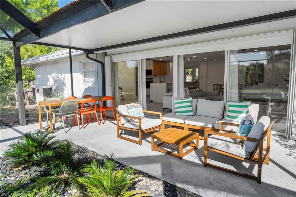 Exterior, Interior, Sun Room