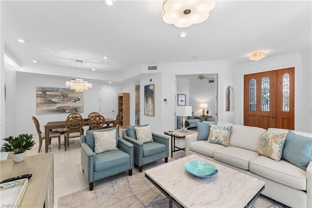 Chandelier, Dining room, Interior, Living room, Recessed Lighting