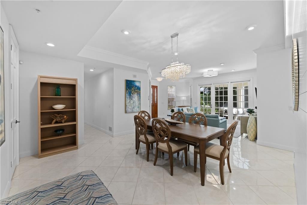 Chandelier, Dining room, Interior, Recessed Lighting