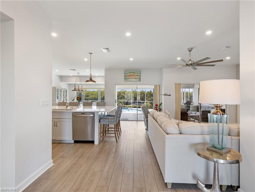 Dining room, Interior, Kitchen, Living room, Pendant Lights, Recessed Lighting, Wood Texture Flooring