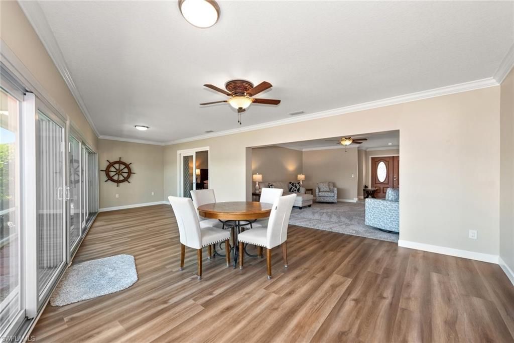 Dining room, Interior, Living room, Recessed Lighting, Wood Texture Flooring