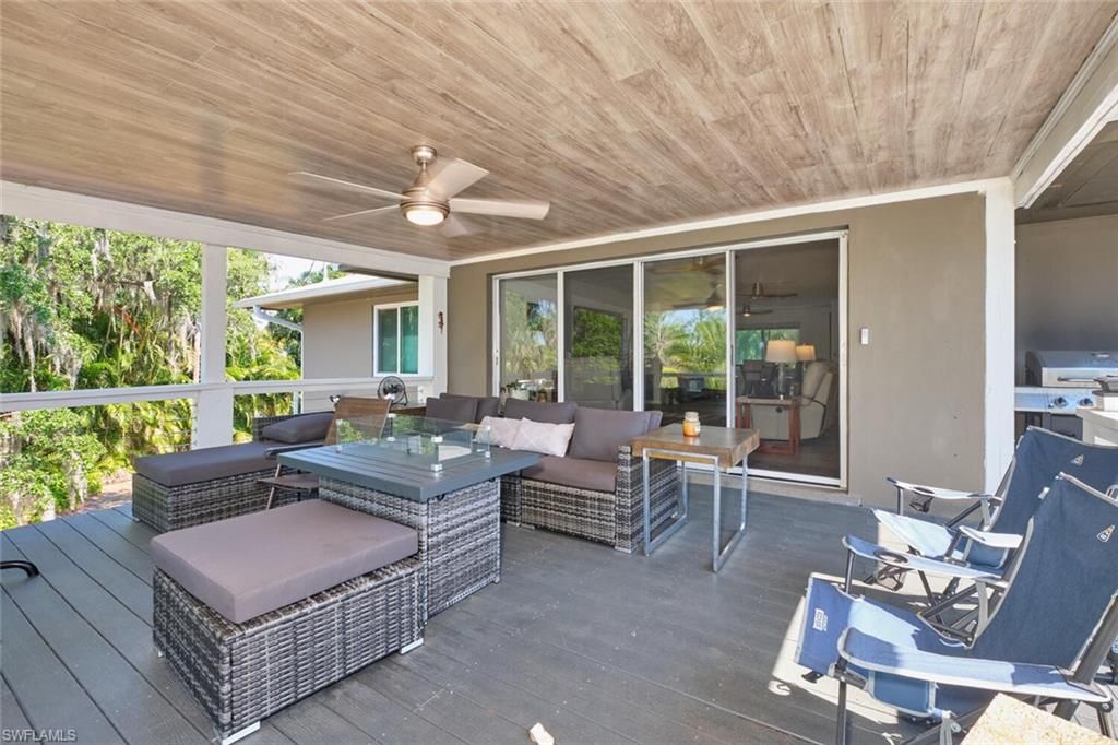 Exterior, Wooden Ceilings