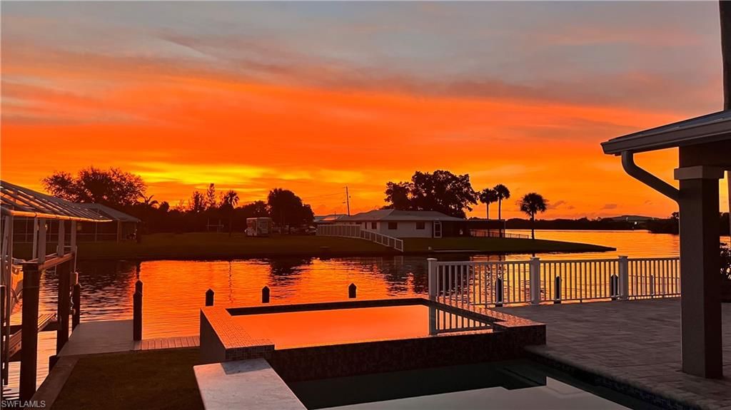 Exterior, Pool, Water