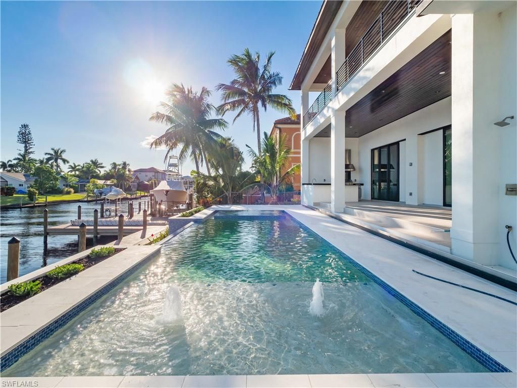 Exterior, Pool, Water