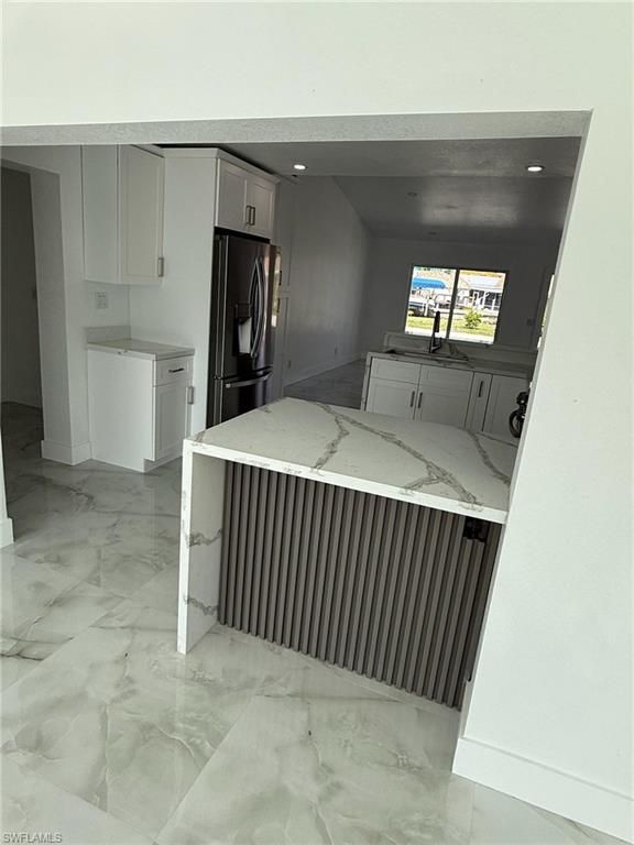 Interior, Kitchen, Marble, Recessed Lighting, Washer