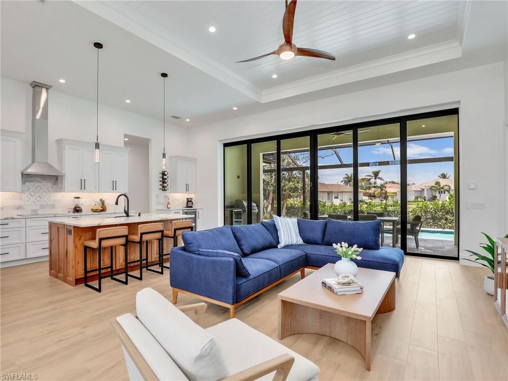 Interior, Kitchen, Living room, Pendant Lights, Recessed Lighting, Wood Texture Flooring