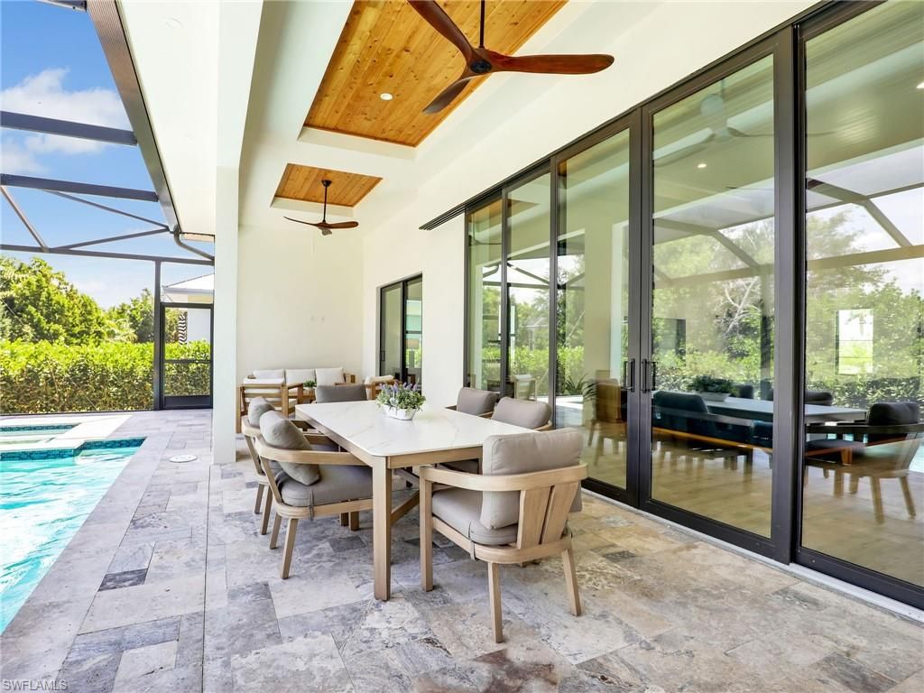 Dining room, Glass Ceilings, Interior, Pool, Sun Room, Wooden Ceilings