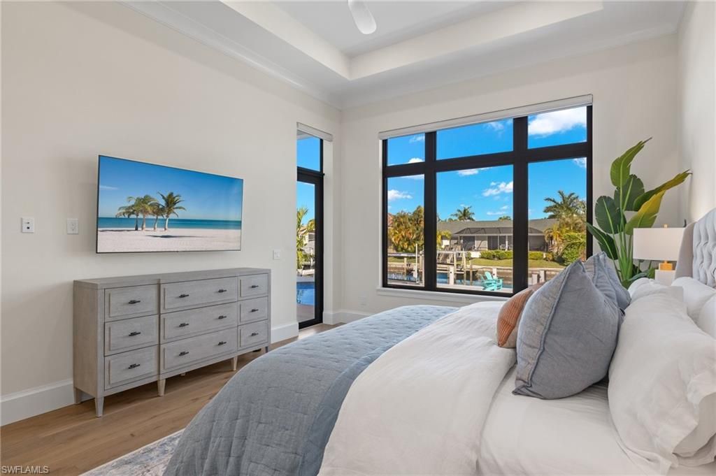 Bedroom, Interior, Water, Wood Texture Flooring