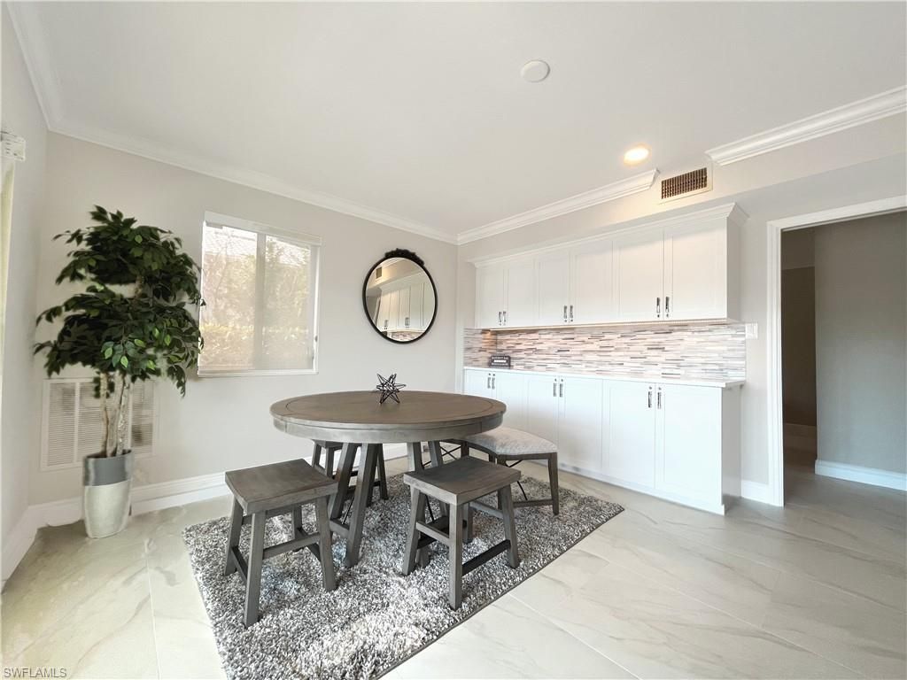 Dining room, Interior, Marble, Recessed Lighting