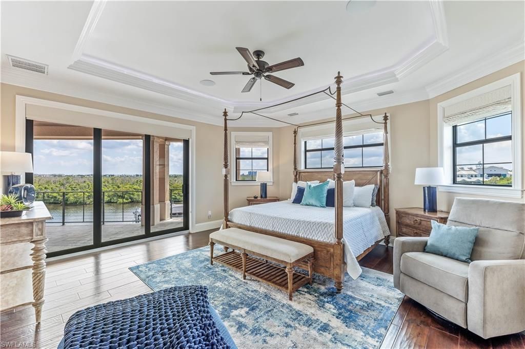 Bedroom, Interior, Water, Wood Texture Flooring