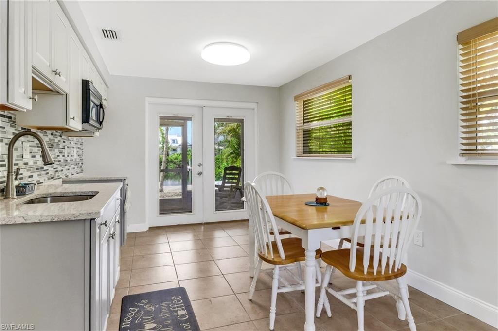 Dining room, Interior, Kitchen