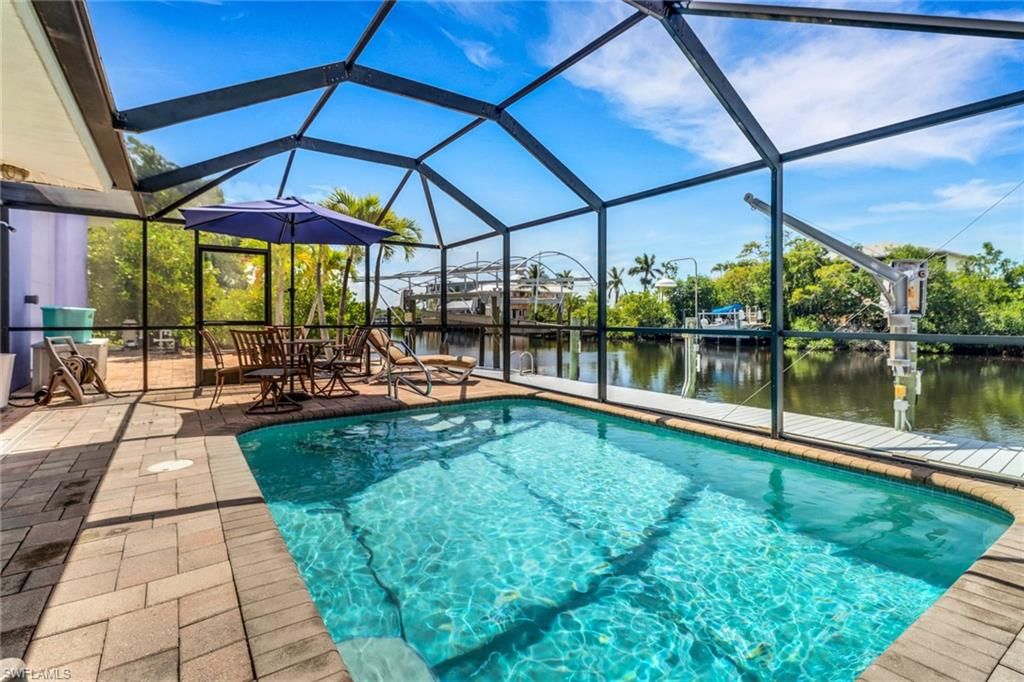 Glass Ceilings, Interior, Pool, Sun Room, Water
