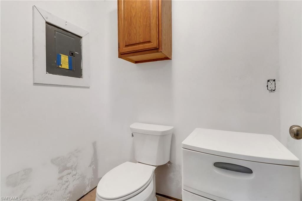 Bathroom, Interior