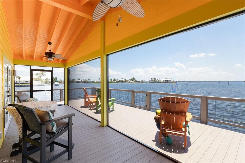 Exterior, Interior, Water, Wood Texture Flooring