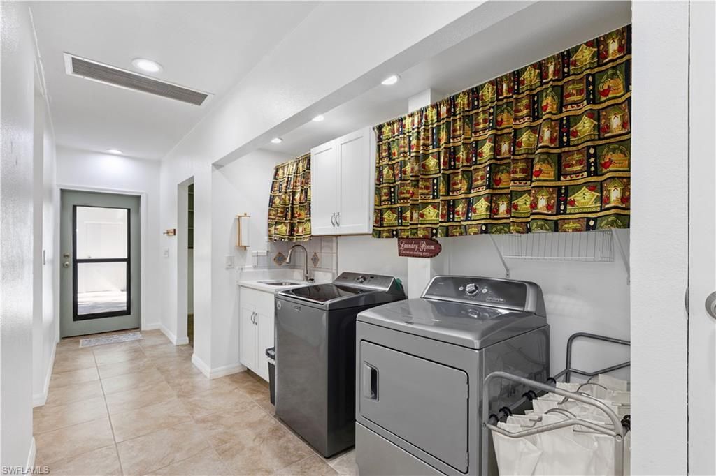 Interior, Recessed Lighting, Washer