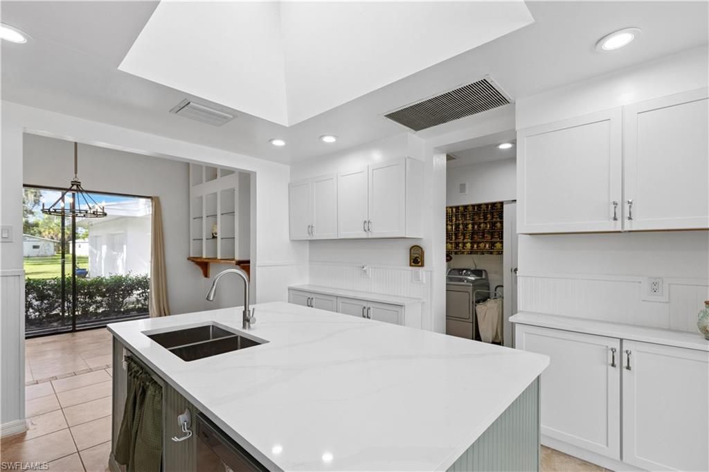 Interior, Kitchen, Pendant Lights, Recessed Lighting