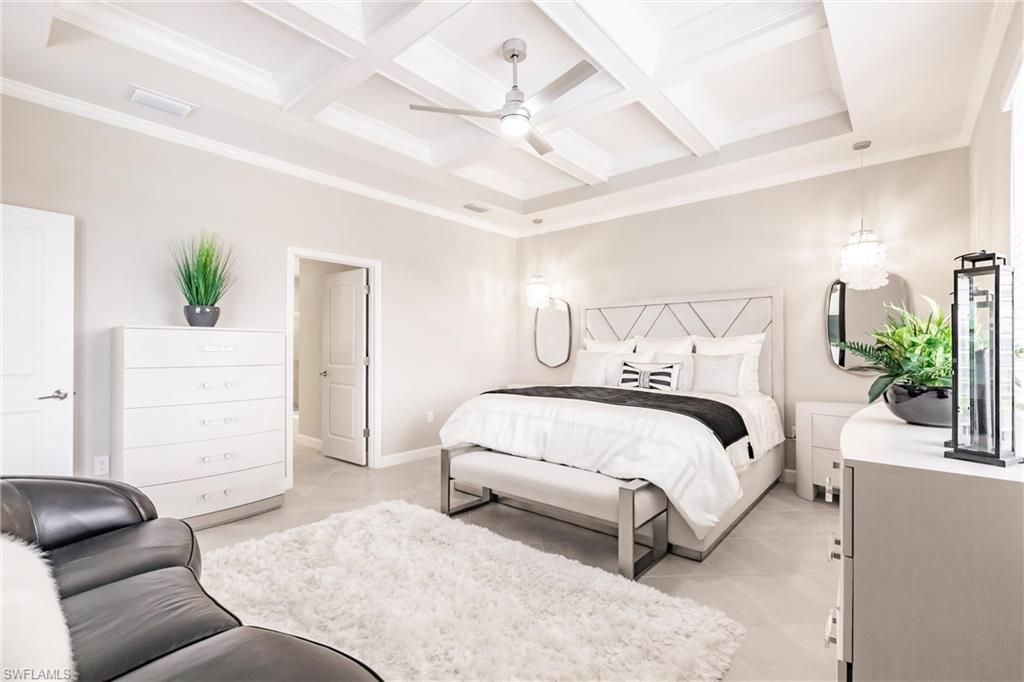 Bedroom, Interior, Pendant Lights