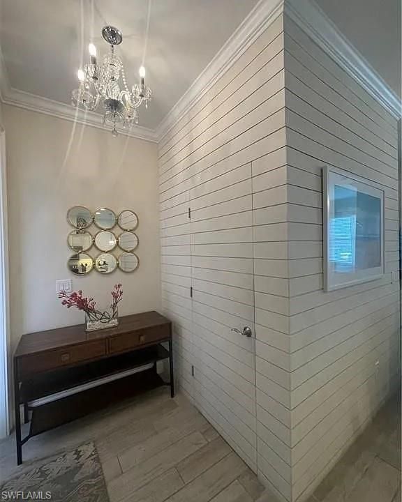 Chandelier, Interior, Wood Texture Flooring