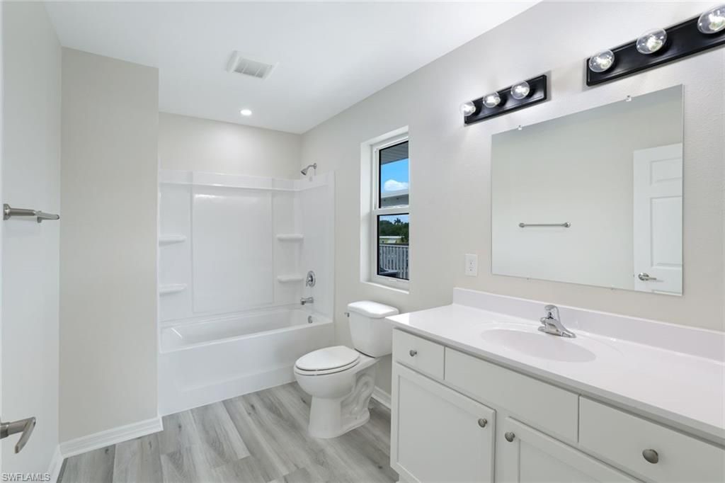 Bathroom, Interior, Recessed Lighting, Wood Texture Flooring