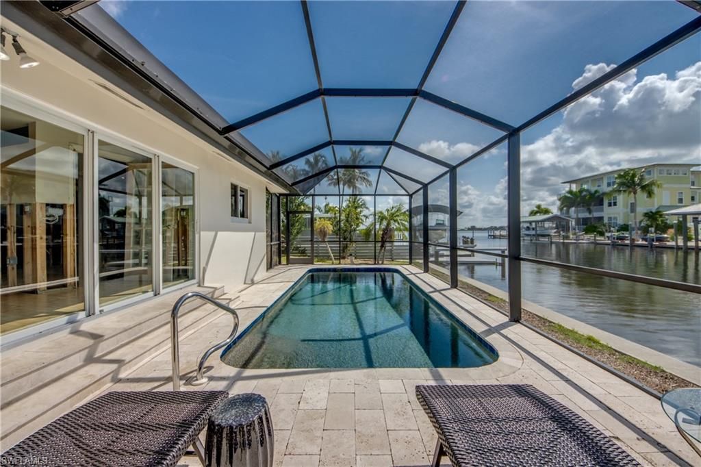 Glass Ceilings, Interior, Pool, Sun Room, Water