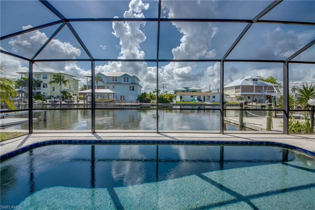 Glass Ceilings, Interior, Pool, Sun Room, Water